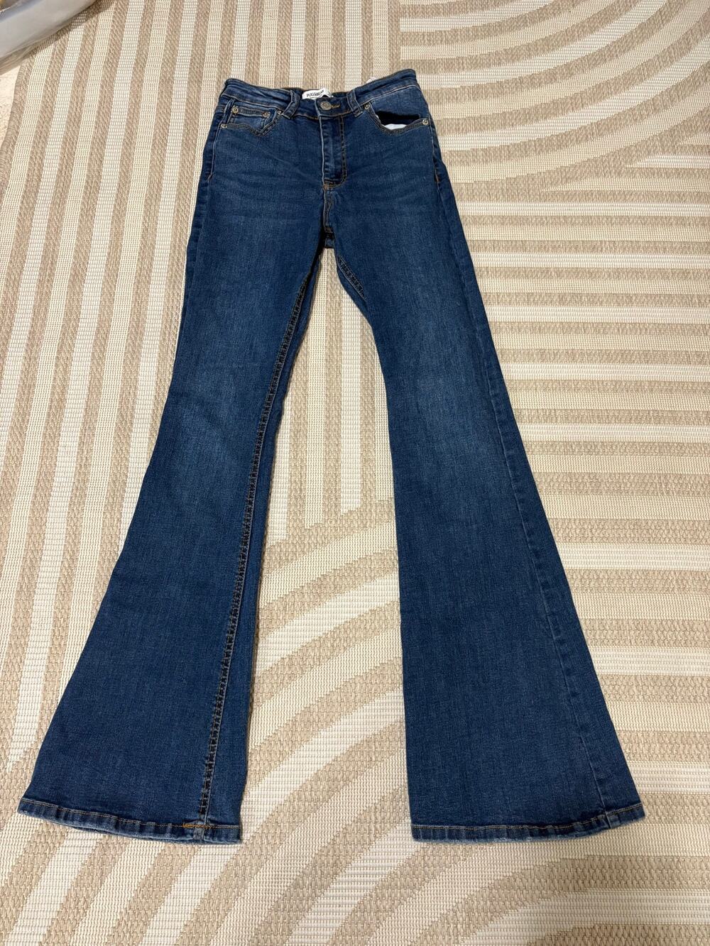 Pull & Bear Size 4 Flared Dark Blue Denim Jeans High Waisted Women's
